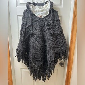 Women’s Poncho 100% Wool